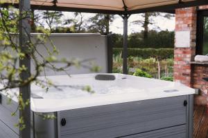 Fotografie z fotogalerie ubytování Luxury Retreat -Perfect To Explore The North Coast v destinaci Macosquin + 15 fotografií