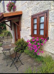 Jardín al aire libre en A Cantaruxa Maruxa Turismo Rural