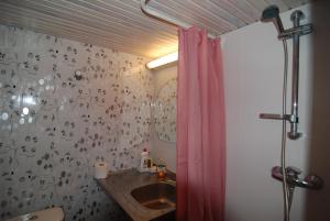Ванная комната в Daissy Puhkeküla