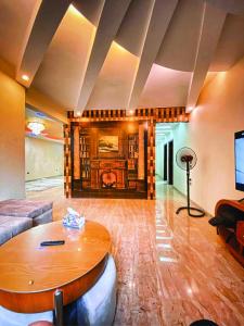 TV a/nebo společenská místnost v ubytování Pyramids Cleopatra Luxurious + 11 fotografií