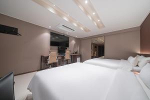 忠州市From H About Hotel Chungju的相册照片