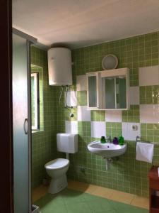 Galeriebild der Unterkunft Sime's Down Town Room in Hvar + 14 Fotos