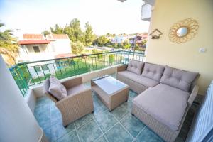 A seating area at Apartman Porto Blue Lux