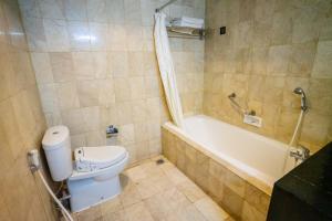 Koupelna v ubytování Hotel Savoy Homann
