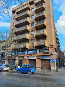Budynek, w którym mieści się apartament