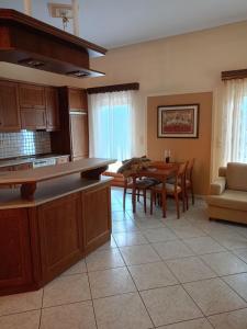 Η κουζίνα ή μικρή κουζίνα στο PORCELANICO 7