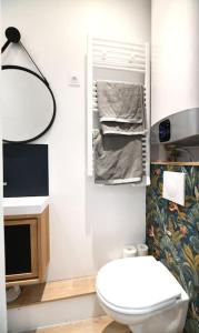 Cozy flat nearby Arc de triomphe, Champs Elysees & Palais des congres