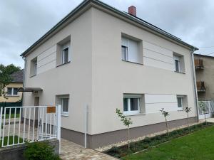 Gallery image of Topáz Apartmanházak Keszthely in Keszthely