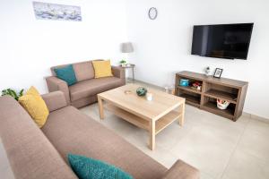 TV o dispositivi per l'intrattenimento presso Serenity apartment Mochlos