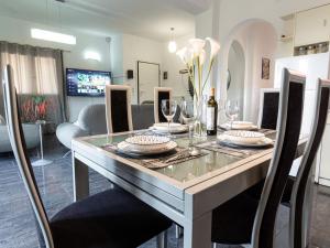 TV a/nebo společenská místnost v ubytování Corfu Nefeli's Miari`s Home