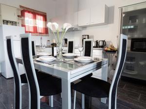 Kuchyň nebo kuchyňský kout v ubytování Corfu Nefeli's Miari`s Home