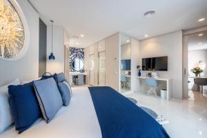 טלויזיה ו/או מרכז בידור ב-Hotel Porta Fira 4* Sup