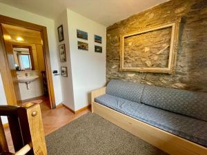 Posezení v ubytování Apartment Cà del Fritz by Interhome + 26 fotografií