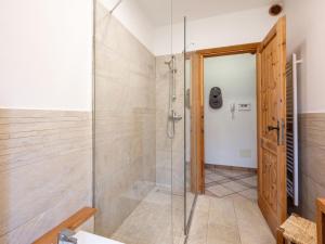 A bathroom at Apartment Chaouette by Interhome