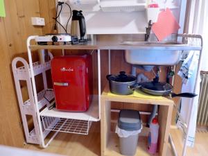 Kuchyň nebo kuchyňský kout v ubytování Apartment Vreneli by Interhome