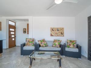 Posedenie v ubytovaní Holiday Home Cala by Interhome