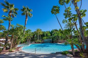 Bazén v ubytování Albir Playa Hotel & Spa nebo v jeho okolí