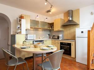 Η κουζίνα ή μικρή κουζίνα στο Holiday Home La houle by Interhome +19 φωτογραφίες