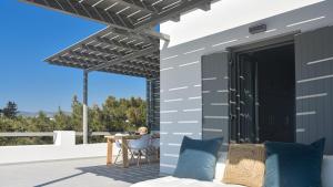 Balkón nebo terasa v ubytování Sunkiss Paros