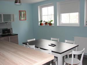 Cucina o angolo cottura di Hostel Browar Jedlinka