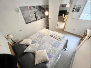 Postel nebo postele na pokoji v ubytování Apartamento Plaza de los Naranjos