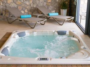 Fotografie z fotogalerie ubytování Holiday Home Jerini Main House by Interhome v destinaci Vrh