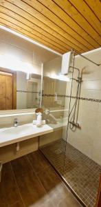 Das Alpin - Hotel Garni Guesthouse 욕실