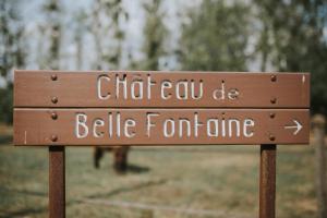 una señal que diga chilliahu de beille formine en Chateau de Bellefontaine, 