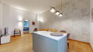 A seating area at SAHI - Dei dell'Olimpo apartments Porta Romana