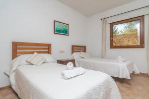 Postel nebo postele na pokoji v ubytování Son Barrigo + 25 fotografií