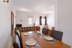Μια τηλεόραση ή/και κέντρο ψυχαγωγίας στο Algarve apartments J