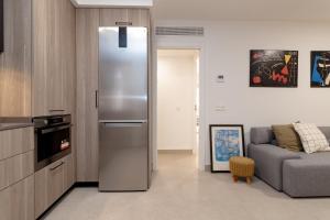 Kuchnia lub aneks kuchenny w obiekcie C23 Lovely 4 Bedroom close to Maria Zambrano