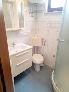 APARTMANI DELAS的一间浴室
