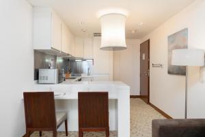 迪拜SuperHost EMAAR Residences Fashion Avenue - Address Dubai Mall的相册照片