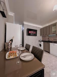 Kuchyň nebo kuchyňský kout v ubytování RentHouse Apartments Premium Living