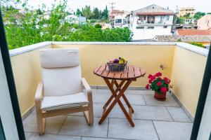 Μπαλκόνι ή βεράντα στο Julia΄s Apartment +18 φωτογραφίες