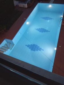 Bazén v ubytovaní Villa in Panorama, Thessaloniki, with a swimming pool. Host: Mr. George alebo v jeho blízkosti