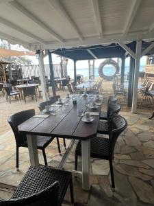 Un restaurante o sitio para comer en Le NIL