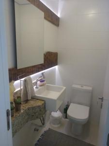 ภาพในคลังภาพของ Duplex vista para o mar na praia dos Açores ในฟลอเรียนอโปลิส