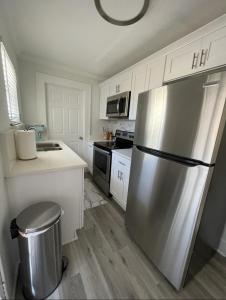 Ảnh trong thư viện ảnh của The Blue Wave Suite Unit B ở St Petersburg