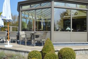 Foto Gembloux’s asuva majutusasutuse Hotel Les 3 Cles galeriist
