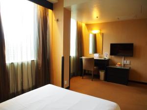En TV eller et underholdningssystem på Best Western Plus Tsim Sha Tsui