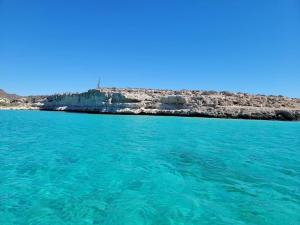 a view of the blue water of the ocean at Casa Patricia in Loreto