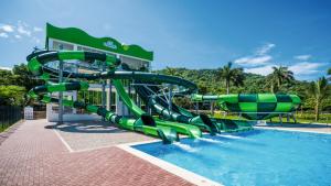 المسبح في Riu Guanacaste - All Inclusive أو بالجوار