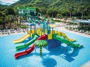 المسبح في Riu Guanacaste - All Inclusive أو بالجوار