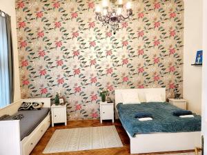 Posedenie v ubytovaní TRAVELERS AWARD WINNING PLACE IN THE HEART OF BUDAPEST Apartment Kamilla