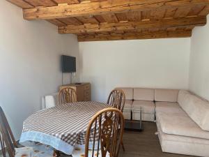 Φωτογραφία από το άλμπουμ του Kondás ház σε Döröske