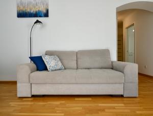 Billede fra billedgalleriet på Cozy apartment next to the park i Ternopil