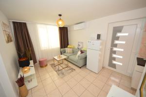 Η κουζίνα ή μικρή κουζίνα στο Apartman Jadra