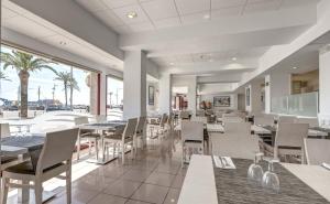 Restaurace v ubytování Rosamar Maritim 4*